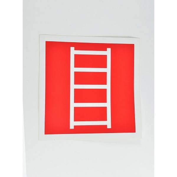 Знак F03 'Пожарная лестница' 
